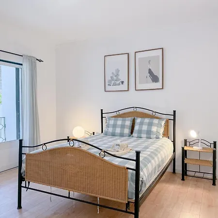 Apartament Historic Charm In The Heart Of #1950
