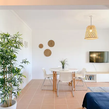 Apartment Historic Charm In The Heart Of #1950 *