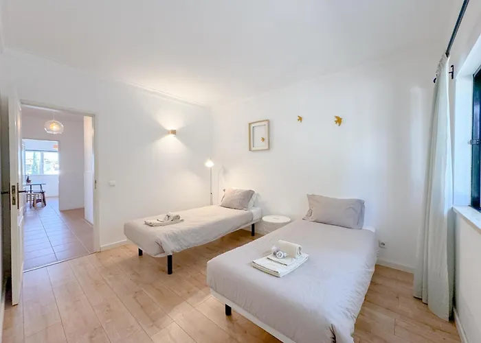 Apartment Historic Charm In The Heart Of #1950 *
