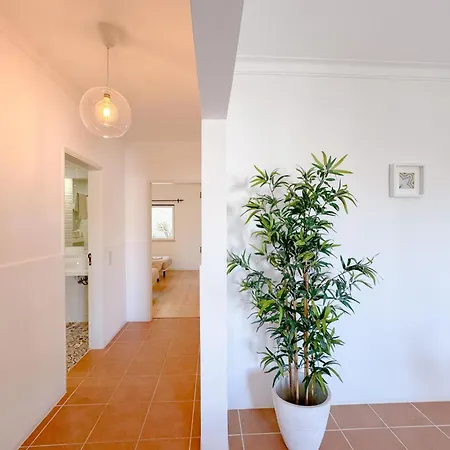 Historic Charm In The Heart Of #1950 Лагуш